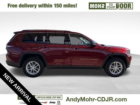 Used 2023 Jeep Grand Cherokee L Laredo w/ Luxury Tech Group I image 8