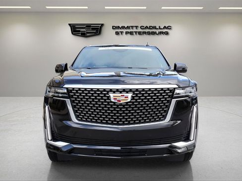 Certified 2024 Cadillac Escalade ESV Premium Luxury image 8