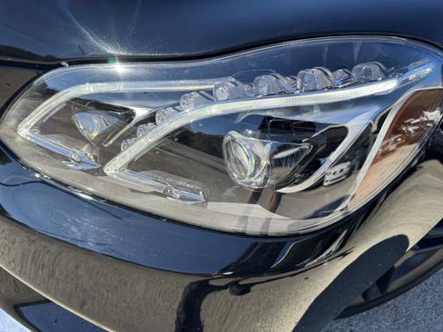 Used 2015 Mercedes-Benz E 400 Sedan image 26