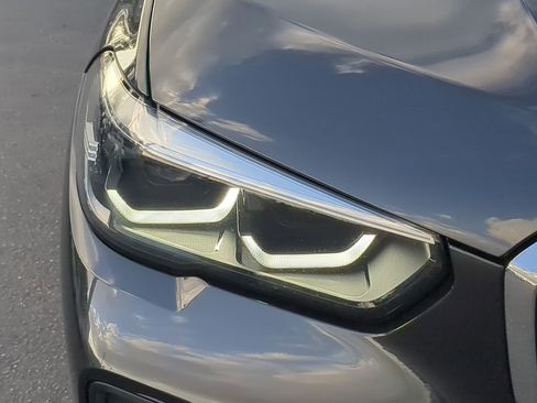 Used 2023 BMW X5 xDrive40i w/ Premium Package image 10