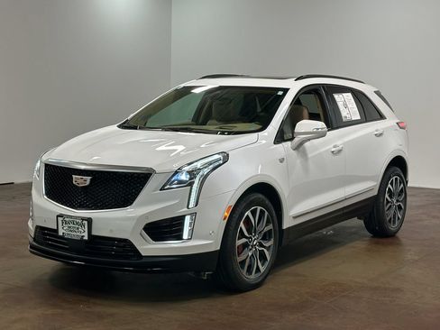 Used 2023 Cadillac XT5 Sportv w/ Platinum Package AWD/4WD image 35