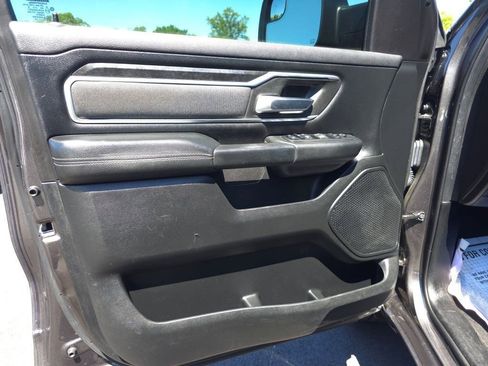 Used 2019 RAM 1500 Big Horn AWD/4WD image 13