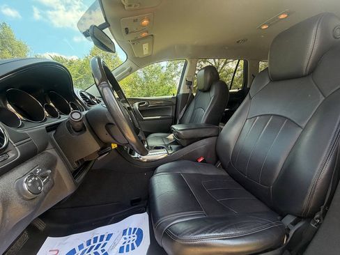 Used 2013 Buick Enclave Leather FWD image 10
