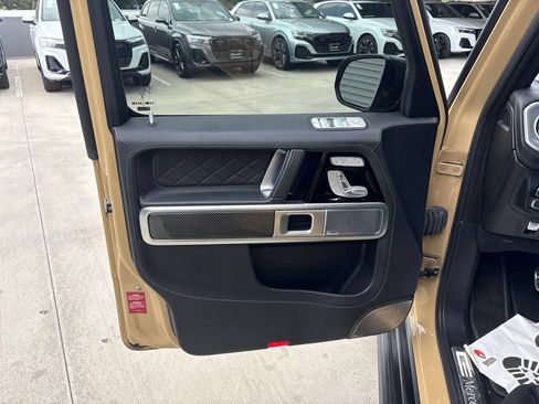 Used 2024 Mercedes-Benz G 550 image 10