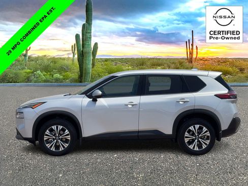 Certified 2021 Nissan Rogue SV FWD image 3