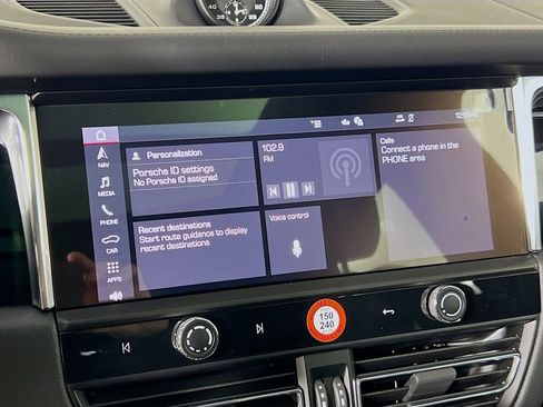 New 2026 Porsche Macan Turbo image 15