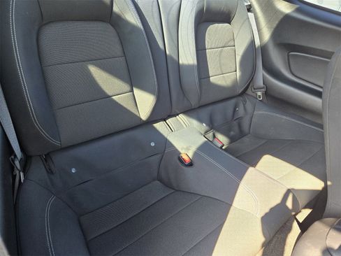 Used 2015 Ford Mustang Coupe image 28