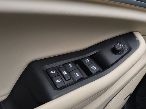 Used 2021 Jeep Grand Cherokee L Limited RWD image 27