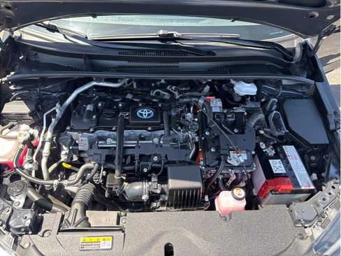 Used 2023 Toyota Corolla LE FWD image 28
