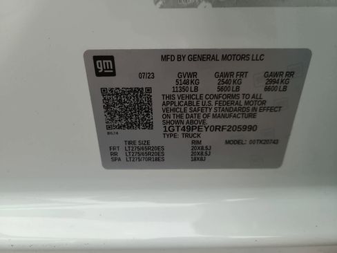 Used 2024 GMC Sierra 2500 AT4 w/ AT4 Preferred Package image 29