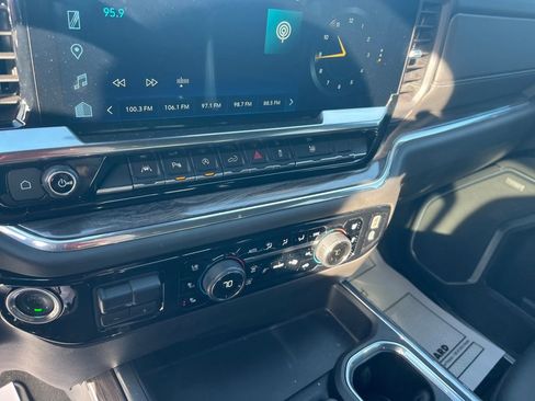 Used 2024 Chevrolet Silverado 1500 LTZ w/ LTZ Convenience Package II image 15