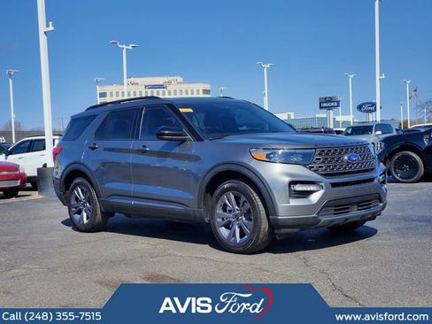 Used 2023 Ford Explorer XLT w/ Equipment Group 202A image 1