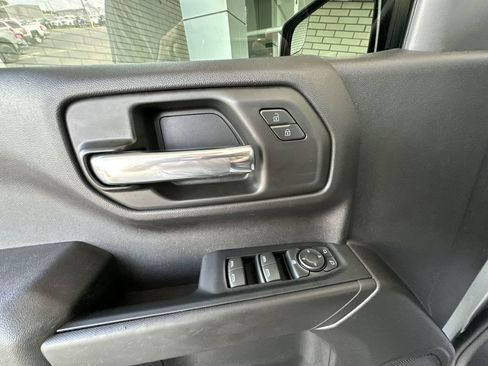 Used 2023 Chevrolet Silverado 1500 Custom Trail Boss w/ LPO, Dark Essentials Package AWD/4WD image 22