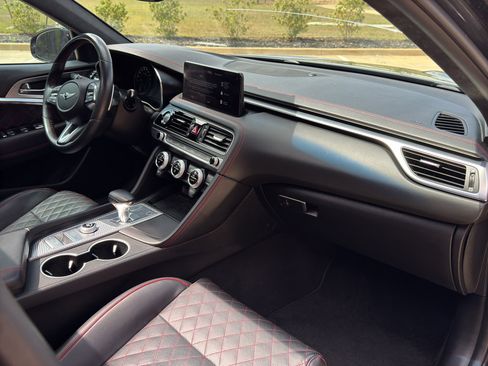 Used 2023 Genesis G70 3.3T w/ Sport Prestige Package RWD image 18