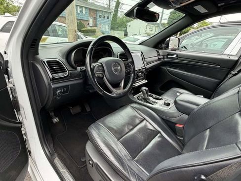 Used 2020 Jeep Grand Cherokee High Altitude AWD/4WD image 9