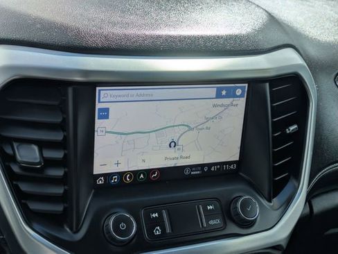 Used 2023 GMC Acadia SLT w/ Elevation Edition image 21