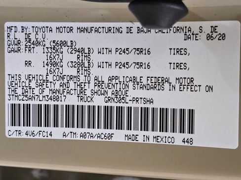 Used 2020 Toyota Tacoma SR5 AWD/4WD image 31