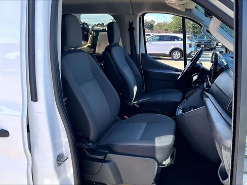 Used 2023 Ford Transit 350 XLT image 8