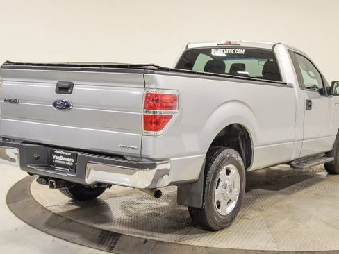 Used 2013 Ford F150 XLT w/ Mid Equipment Group image 8