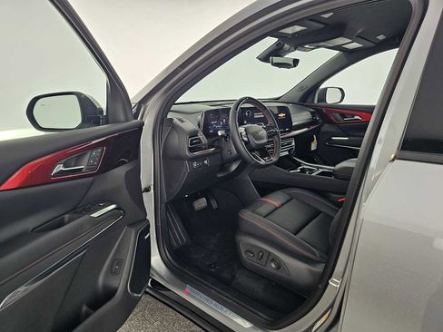 New 2026 Chevrolet Traverse RS w/ LPO, Floor Liner Package image 21