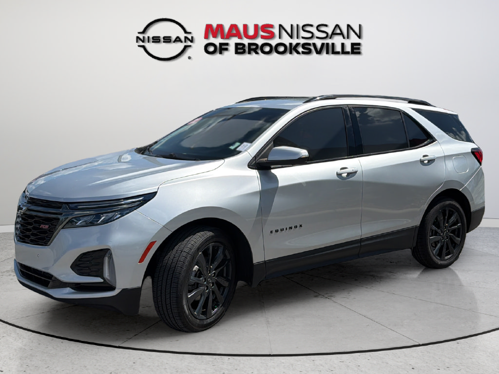 Used 2022 Chevrolet Equinox RS w/ RS Leather Package FWD image 5