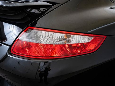 Used 2007 Porsche 911 Carrera S image 19