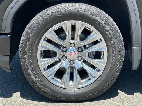 Used 2022 GMC Sierra 1500 Denali AWD/4WD image 24