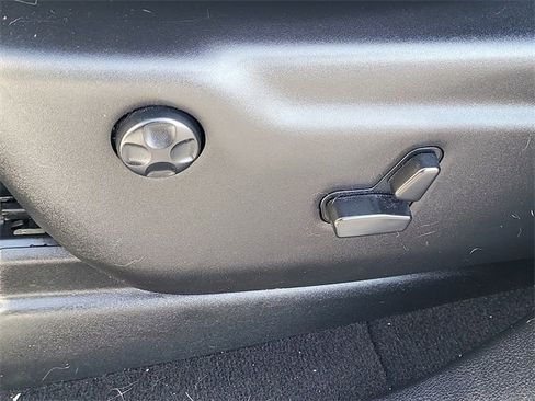 Certified 2024 Dodge Durango GT image 20