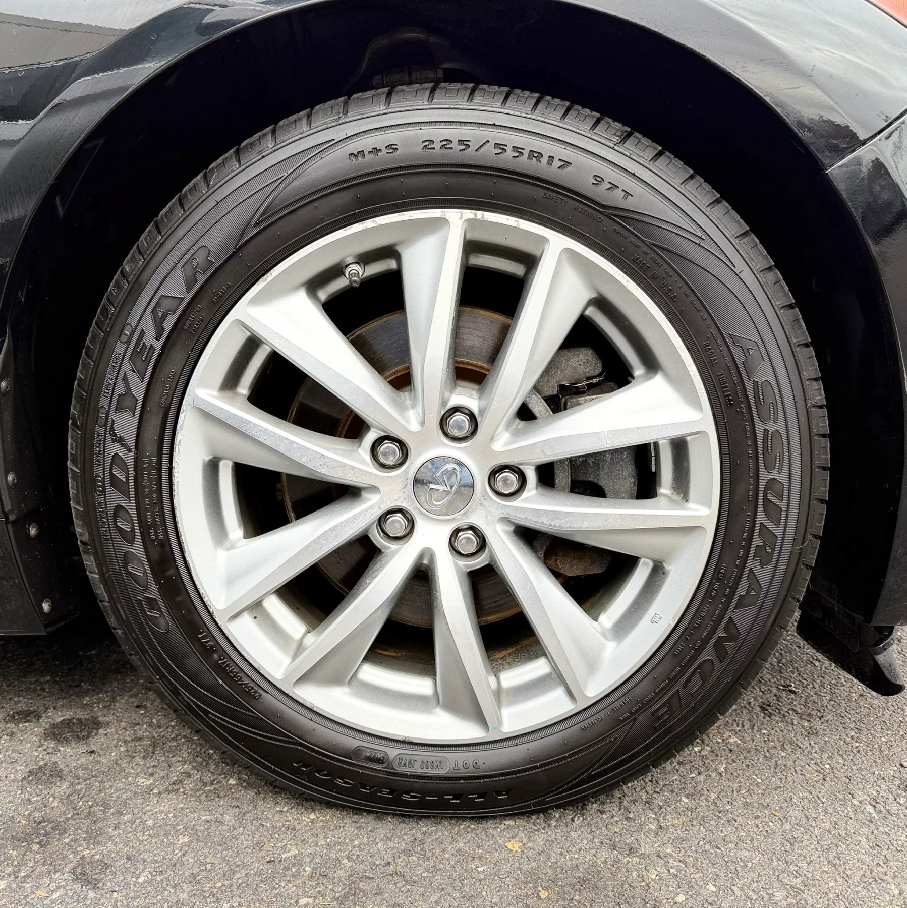 Used 2015 INFINITI Q50 Premium w/ Navigation Package AWD/4WD image 51