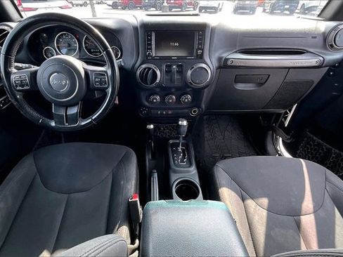 Used 2016 Jeep Wrangler Sport image 7