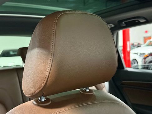 Used 2017 Audi Q5 2.0T Premium image 52