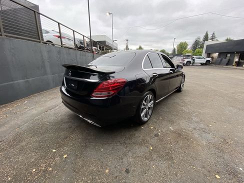 Used 2017 Mercedes-Benz C 300 Sedan image 6