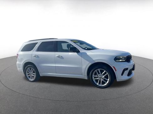 Used 2023 Dodge Durango GT image 4