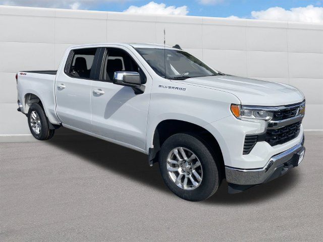Used 2023 Chevrolet Silverado 1500 LT AWD/4WD image 11