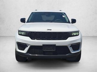 Used 2023 Jeep Grand Cherokee Limited w/ Black Appearance Package AWD/4WD video 2