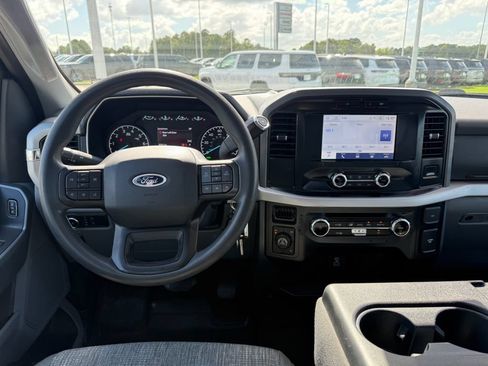 Used 2023 Ford F150 XLT AWD/4WD image 8