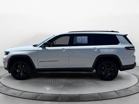 Used 2021 Jeep Grand Cherokee L Laredo AWD/4WD image 4