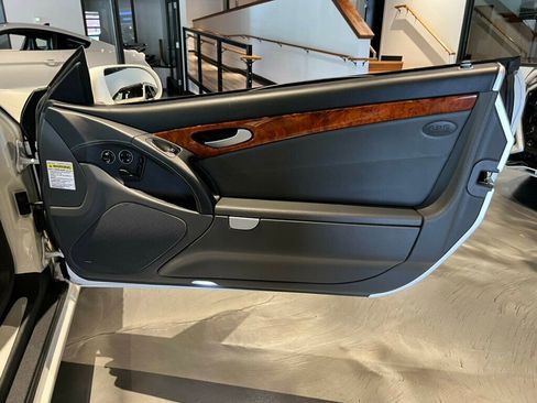 Used 2006 Mercedes-Benz SL 65 AMG image 33