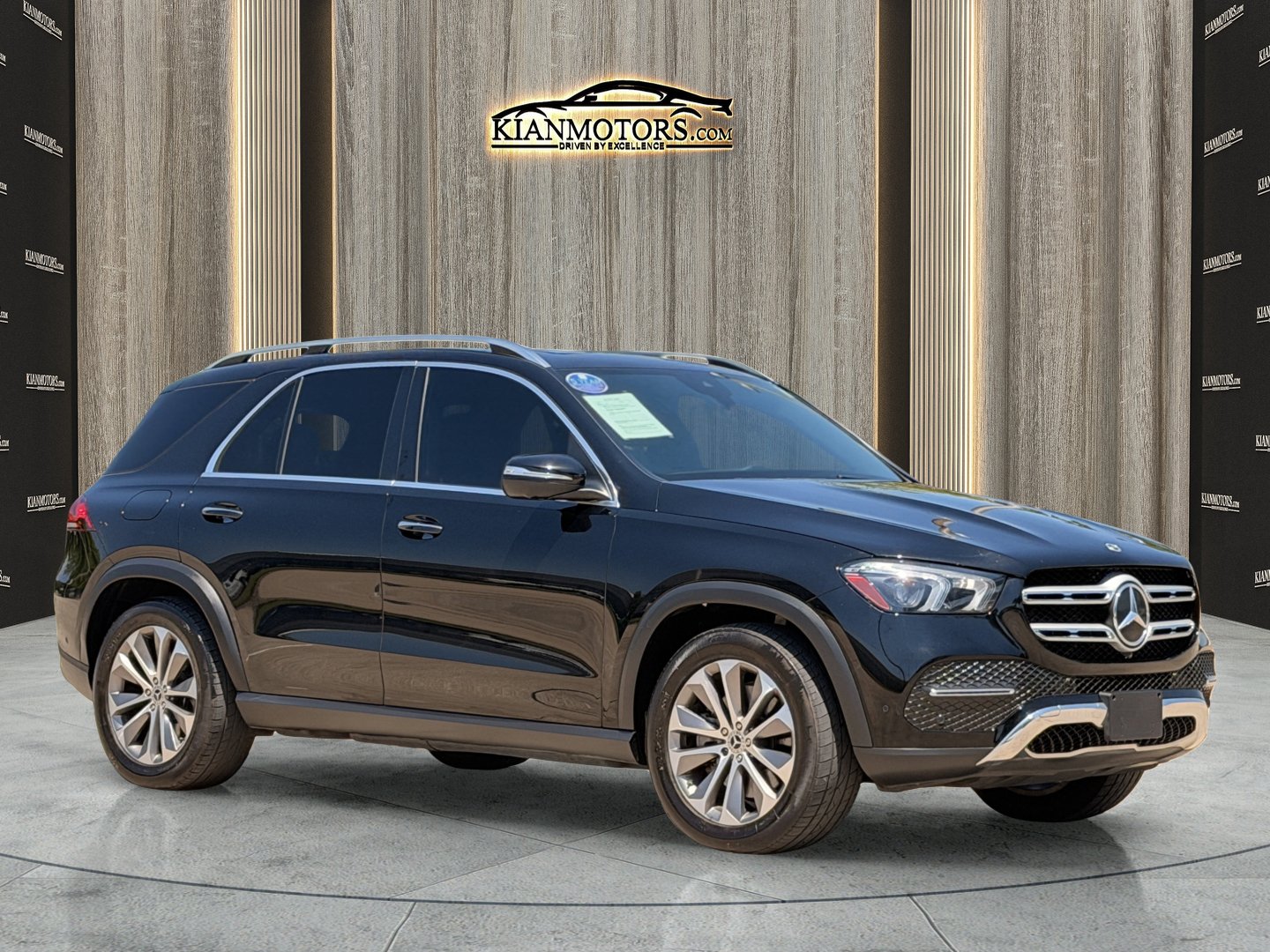 Used 2023 Mercedes-Benz GLE 450 4MATIC w/ Premium Package 360° Tour