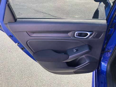 Used 2023 Honda Civic Sport image 21