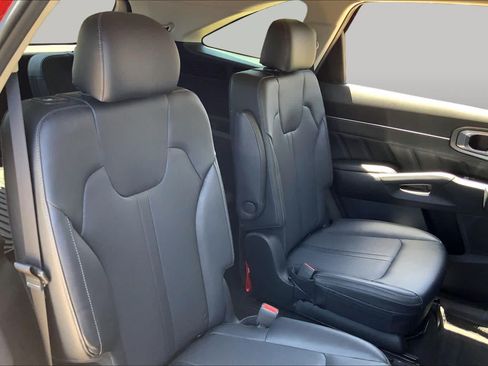Used 2022 Kia Sorento SX FWD image 20