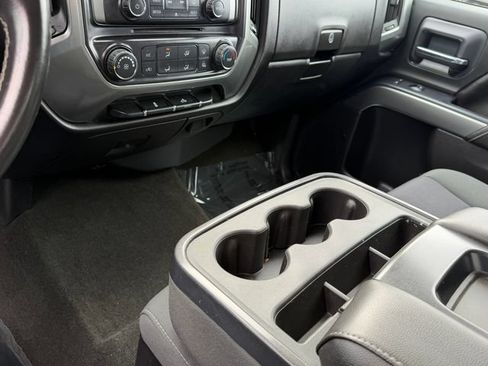 Used 2015 Chevrolet Silverado 1500 LT AWD/4WD image 24