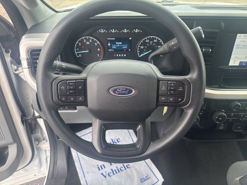 Used 2025 Ford F250 XLT image 34