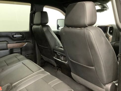 Used 2023 Chevrolet Silverado 2500 High Country w/ Technology Package AWD/4WD image 31