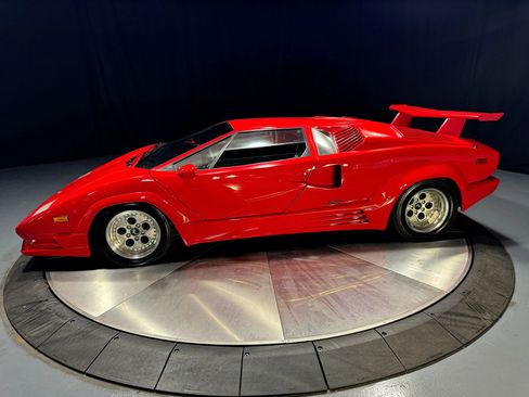 Used 1989 Lamborghini Countach Coupe RWD image 5