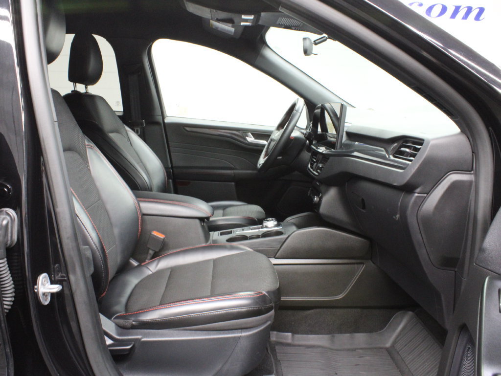 Used 2024 Ford Escape ST-Line Select w/ Tech Pack #1 AWD/4WD image 34