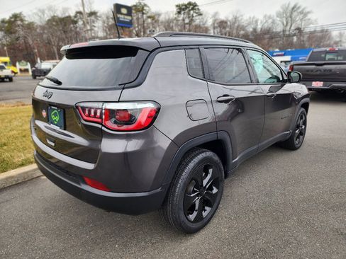 Used 2019 Jeep Compass Altitude image 22