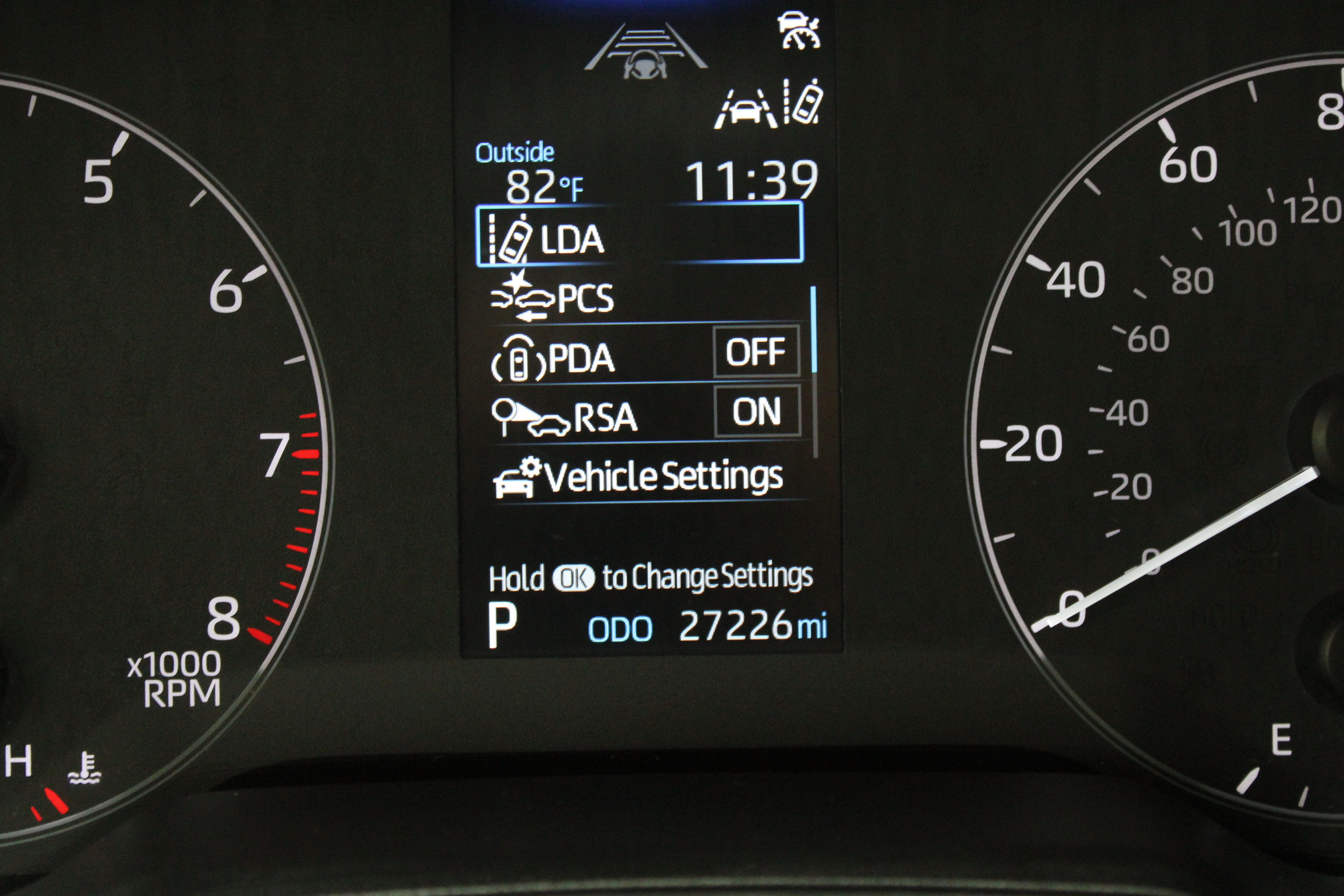 Used 2025 Toyota Corolla SE FWD image 37