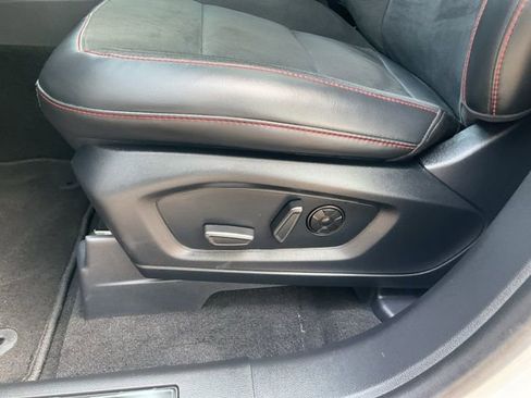 Used 2025 Ford Explorer ST AWD/4WD image 6