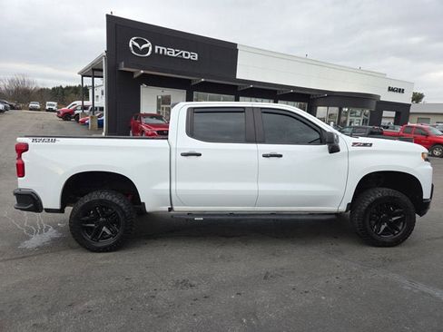 Used 2020 Chevrolet Silverado 1500 LT Trail Boss image 6